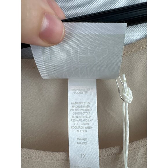 Women’s Wynne Layers Size 1X Tan Sheer Tank Blouse - Picture 5 of 5